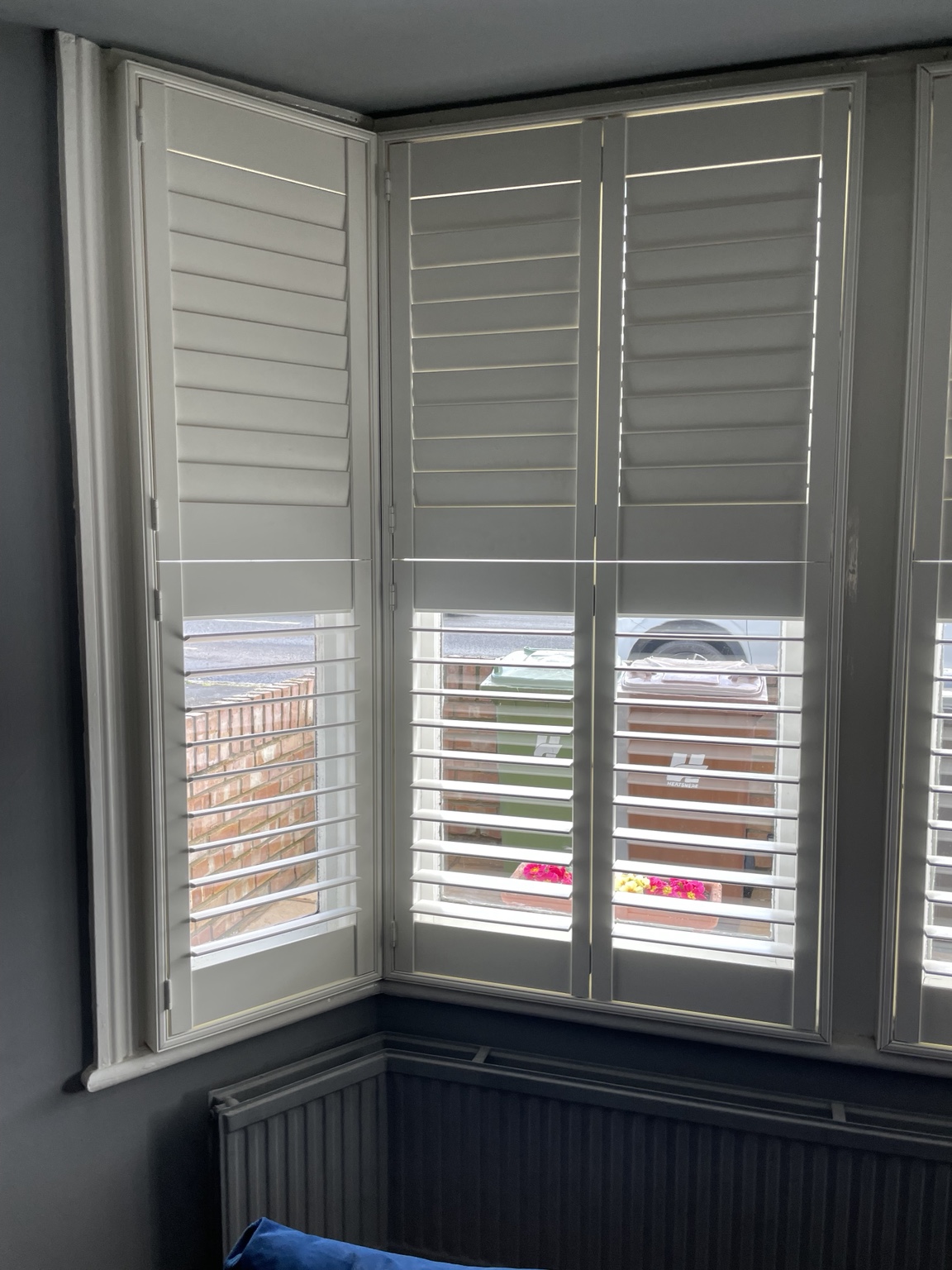 Tier on tier shutters